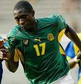 марк   вивьен фоэ футбол.jpg